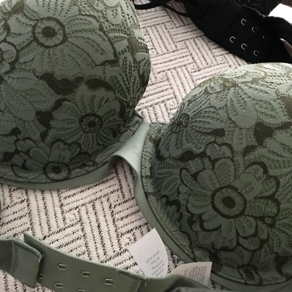 NWT Aerie Real Sunnie Demi Push Up Blossom Bras 40B Black and Green - Picture 3 of 6